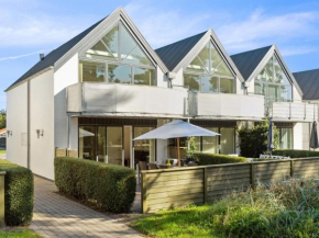 Apartment Sophy - 150m from the sea by Interhome Bogø By